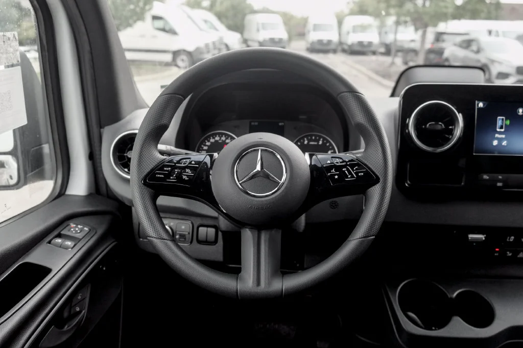 New 2026 Arctic+White Mercedes-Benz Cargo 144 WB image 16