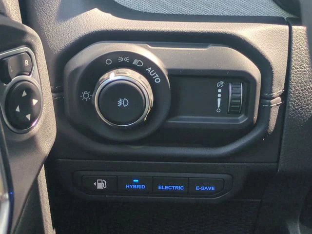Used 2025 Black Jeep Sahara 4xe image 16