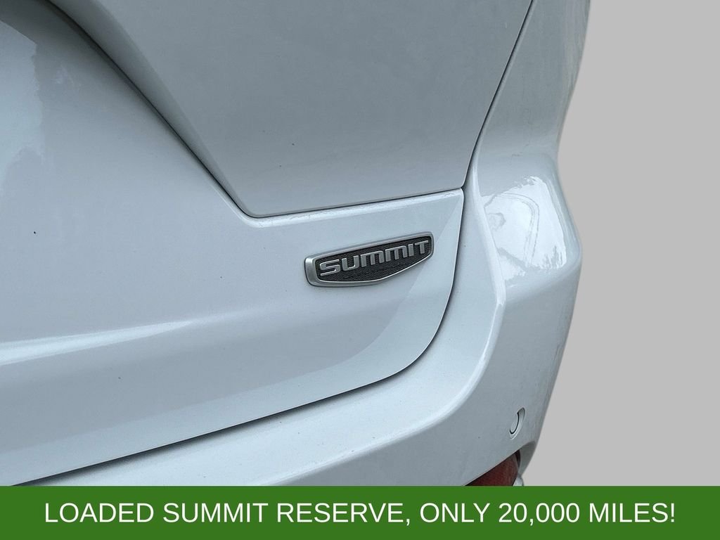 Used 2025 White Jeep Summit Reserve image 14