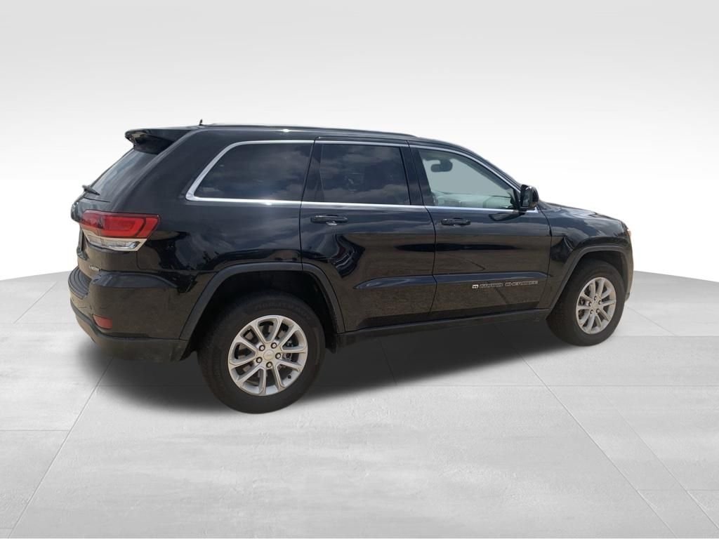 Used 2022 Black Jeep Laredo E image 13