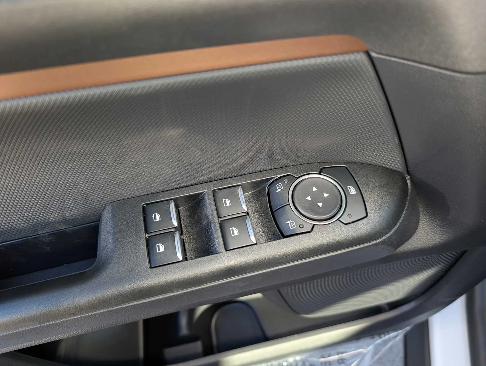 New 2025 Oxford White Ford Outer Banks® image 32