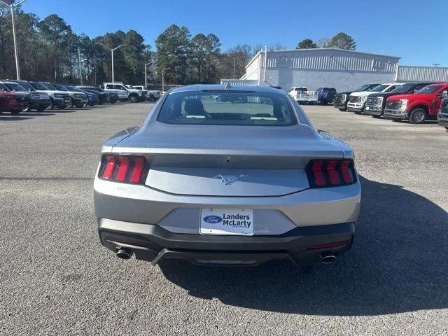 2026 Ford Mustang EcoBoost Premium Fastback - Photo 4