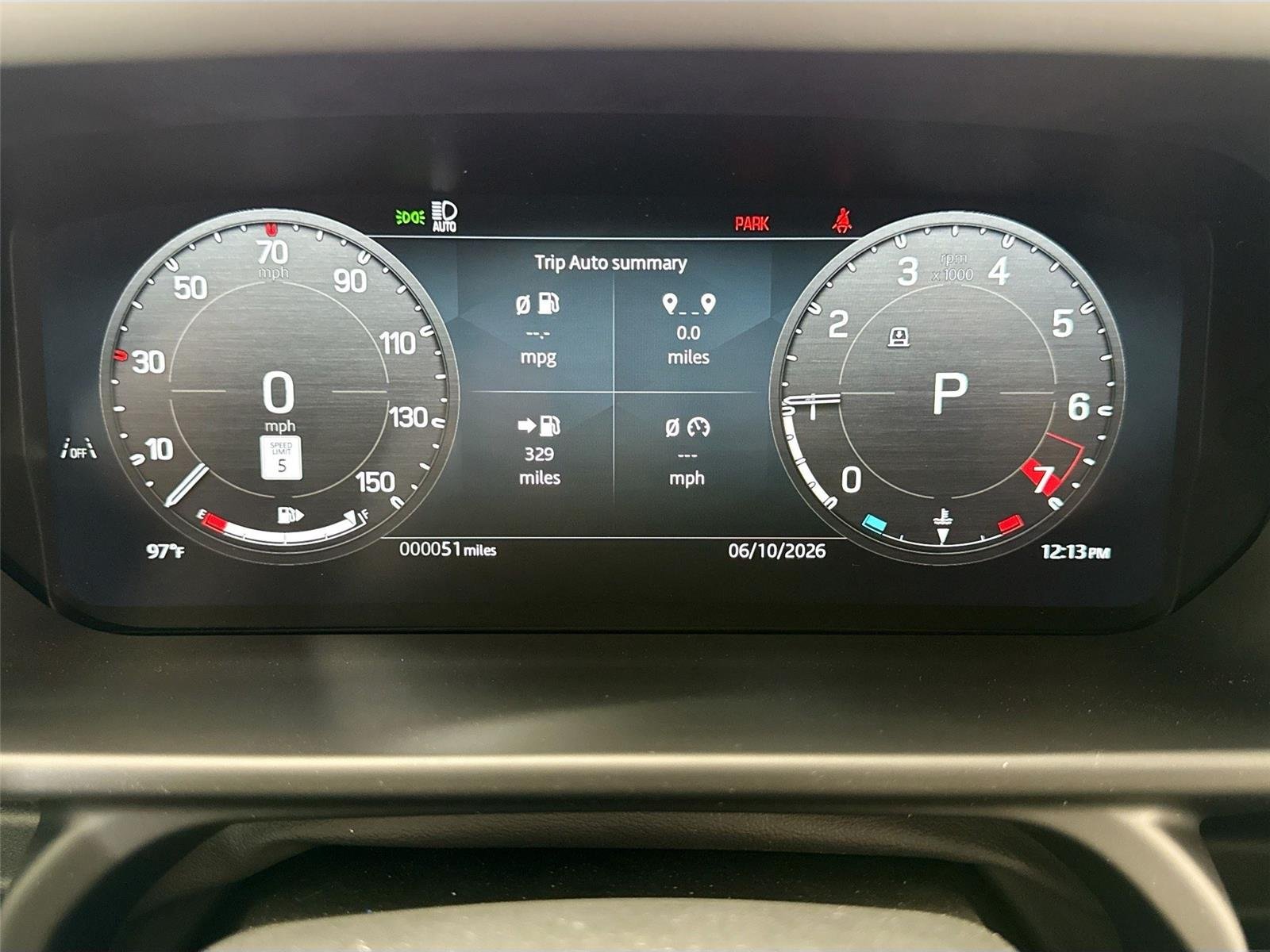 Used 2026 Fuji White Land Rover X-Dynamic SE | Urban Widetrack Build image 15