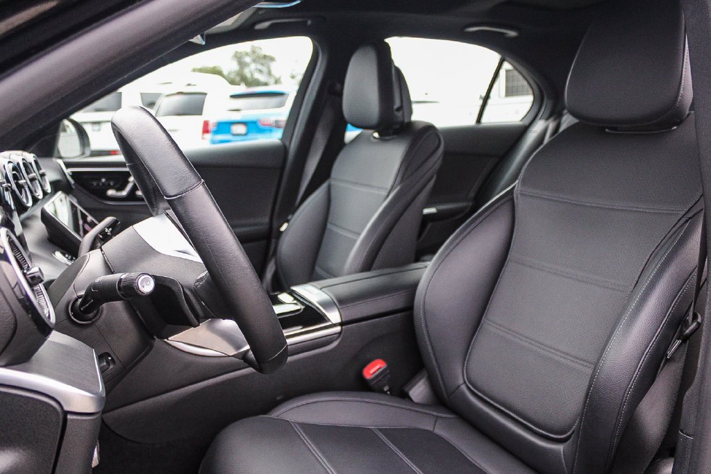 Used 2025 Black Mercedes-Benz C 300 image 18