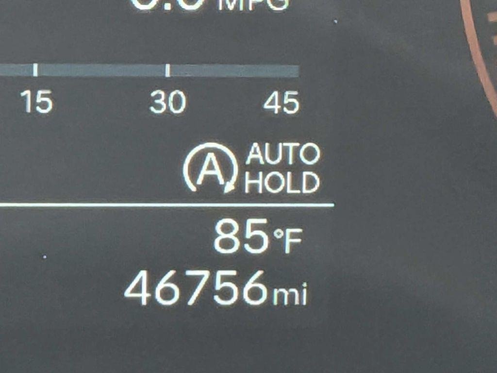 New 2025 Gray Hyundai SEL AWD image 34