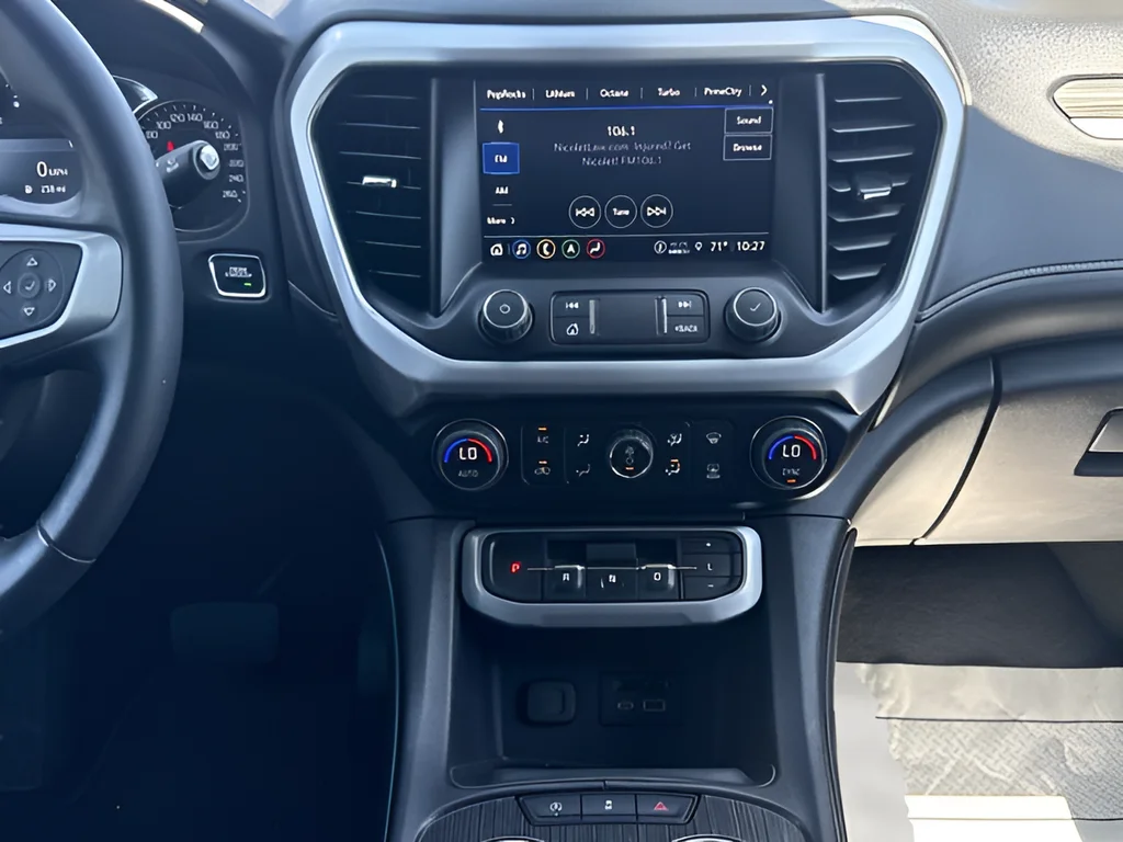 Used 2023 Black GMC SLT image 14