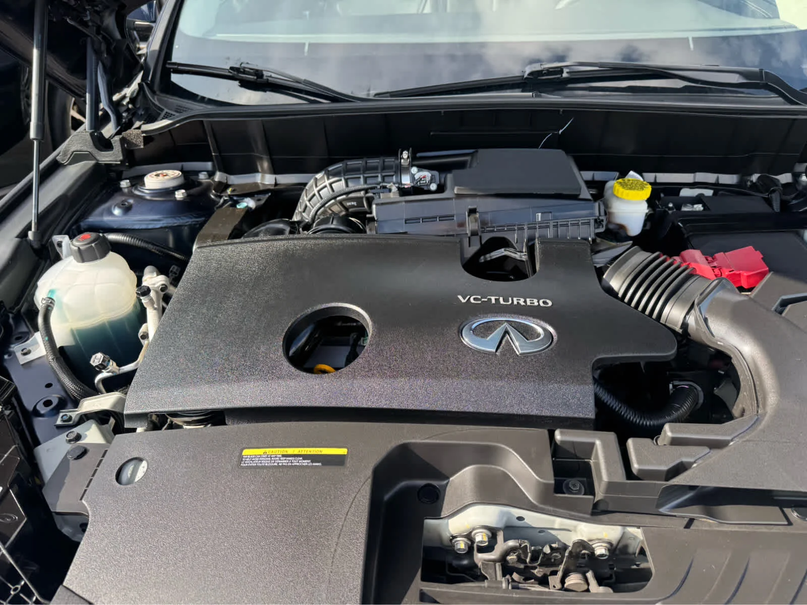 Certified Used 2023 Hermosa Blue INFINITI LUXE image 25