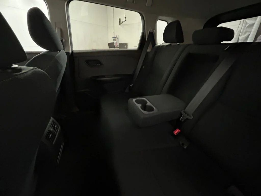Used 2023 Gray Nissan S image 19