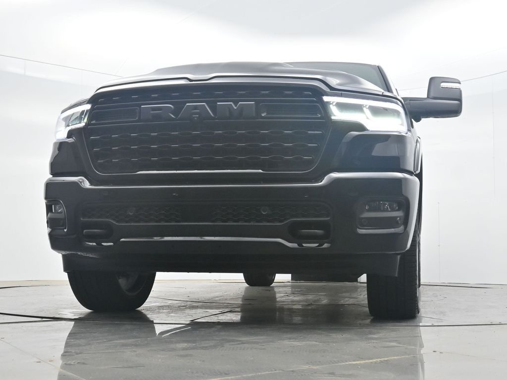 New 2026 Diamond Black Crystal Pearlcoat RAM Limited image 33