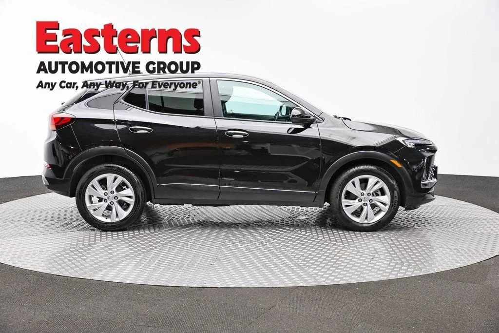 Used 2024 Black Buick Preferred image 4