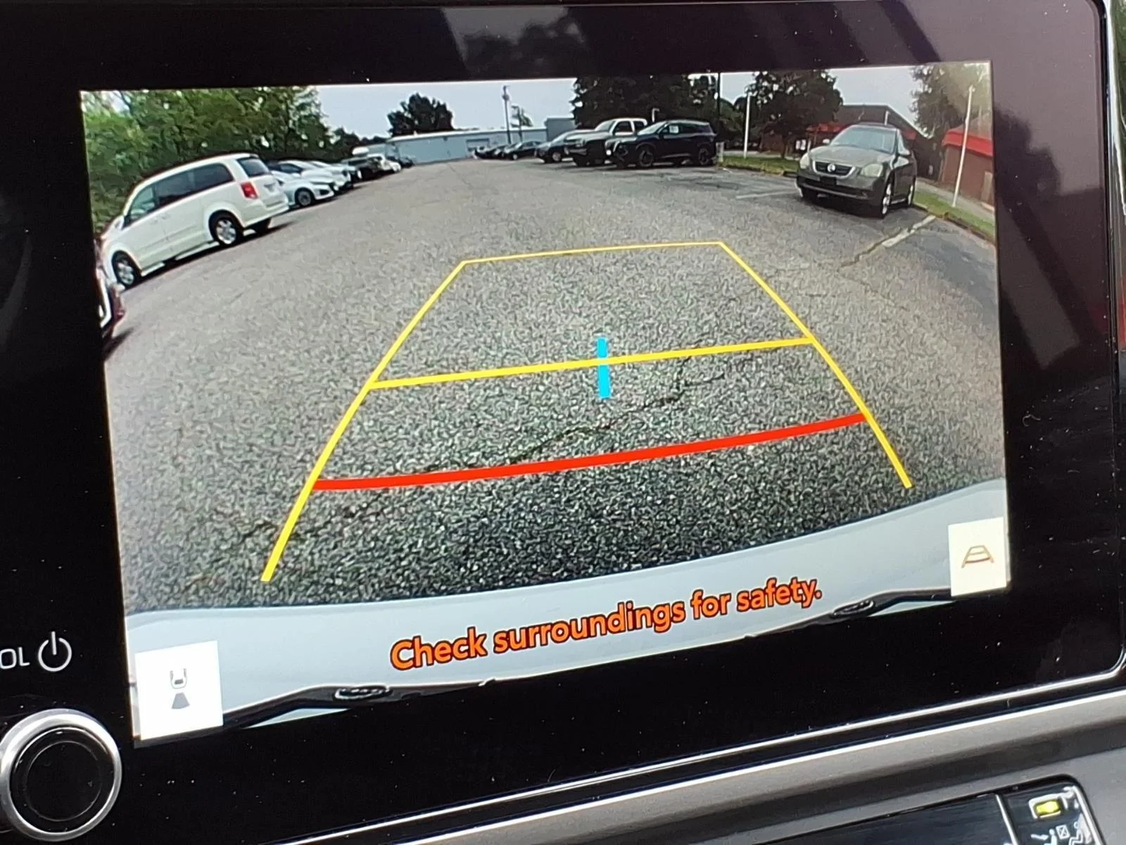 Used 2025 Ice Cap Toyota LE image 18