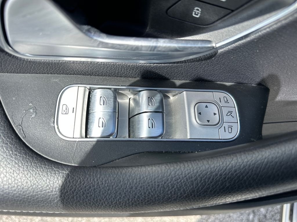 Certified Used 2023 Black Mercedes-Benz GLE 350 image 28