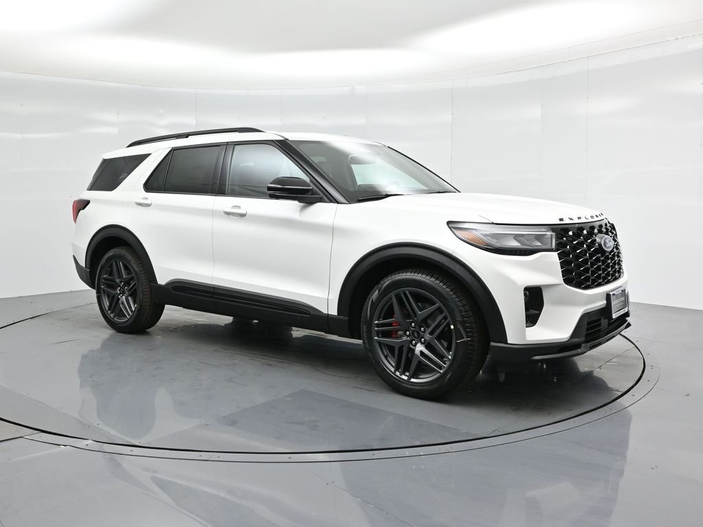 New 2025 Star White Metallic Tri-Coat Ford ST image 31