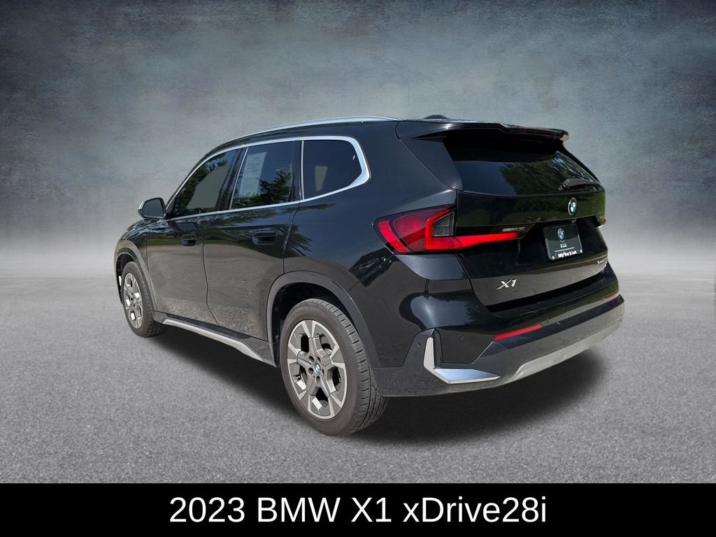 Used 2023 Black BMW xDrive28i image 3