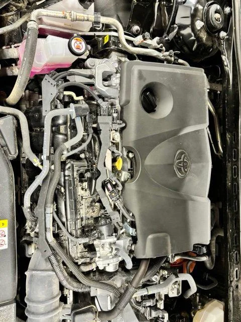 Used 2025 MIDNIGHT BLACK METALLIC Toyota  image 25
