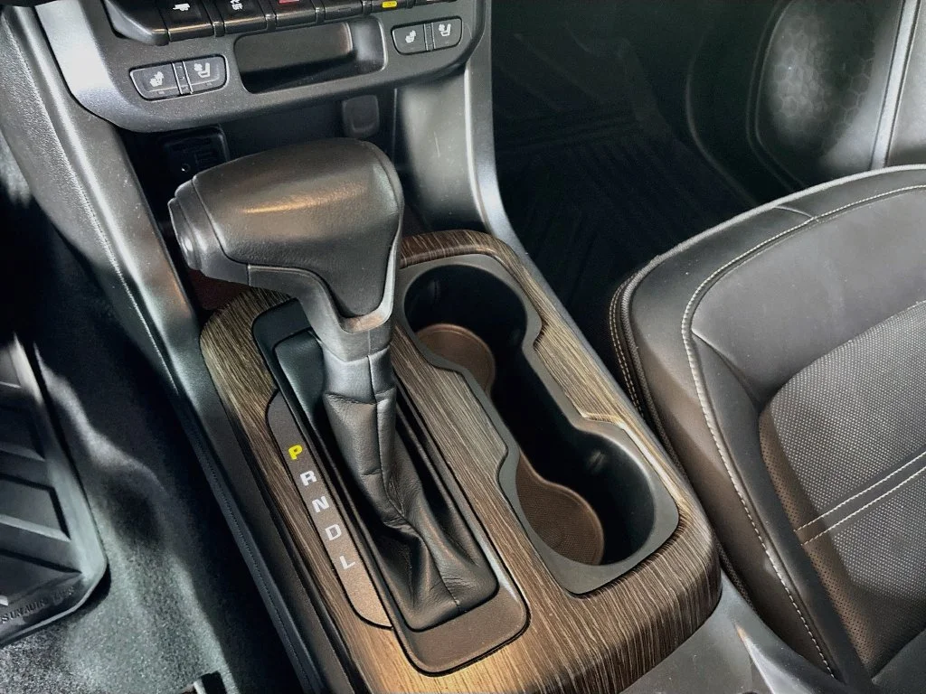 Used 2019 Blue GMC Denali image 18