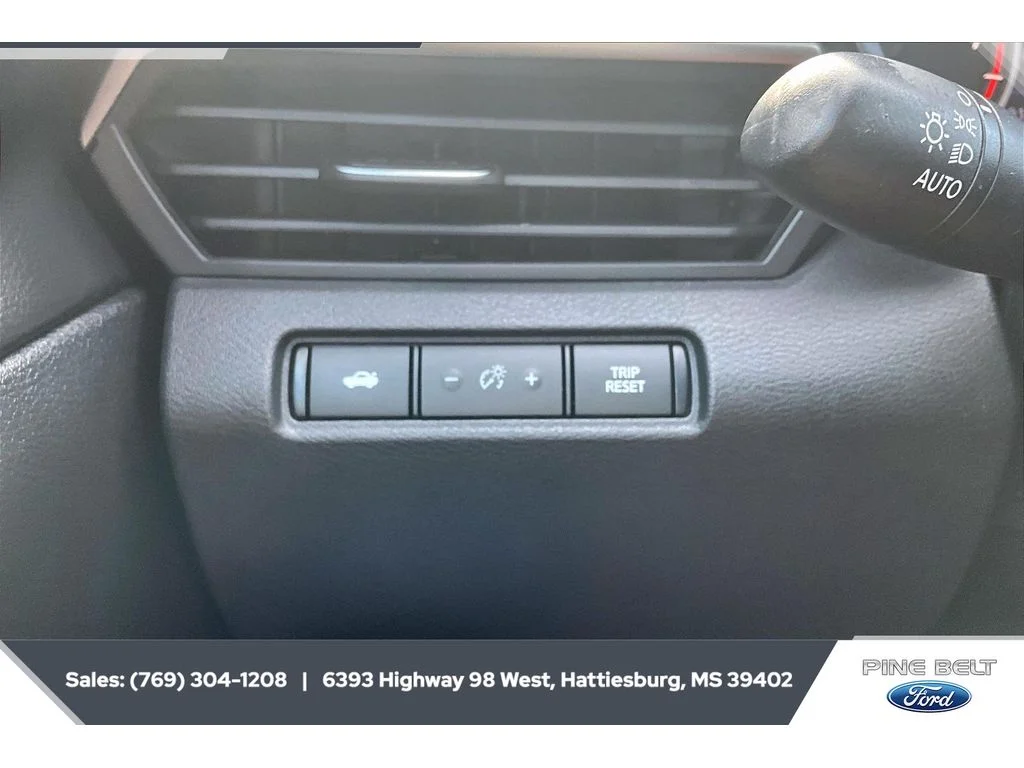 Used 2019 Super Black Nissan 2.5 S image 22