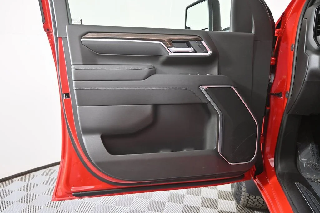 2026 Chevrolet Silverado 3500 HD LT - Photo 18