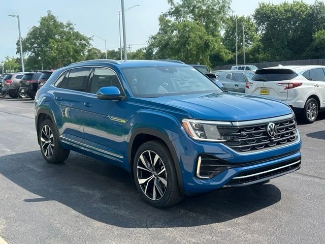New 2026 Mountain  Lake Blue Metallic Volkswagen 2.0T SEL Premium R-Line image 3