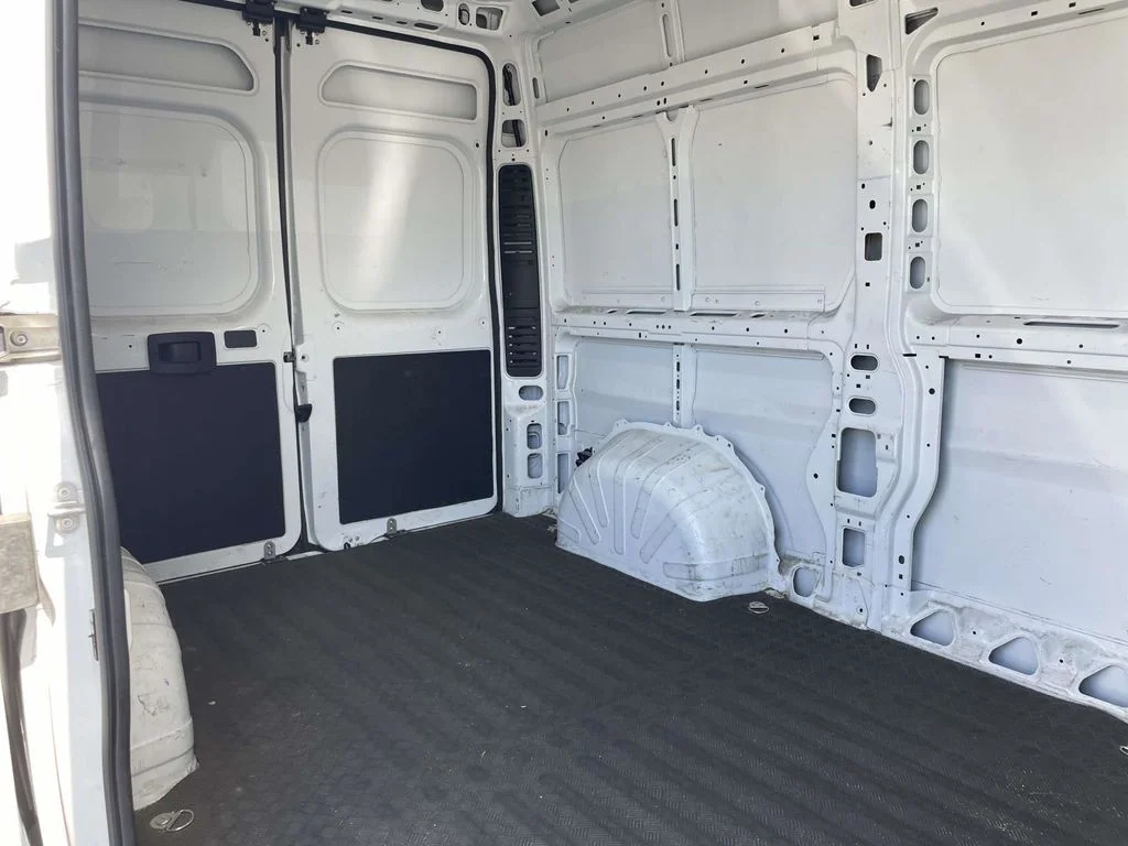 Used 2025 White Ram High Roof image 16