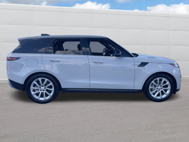Used 2025 Silver Land Rover SE image 11