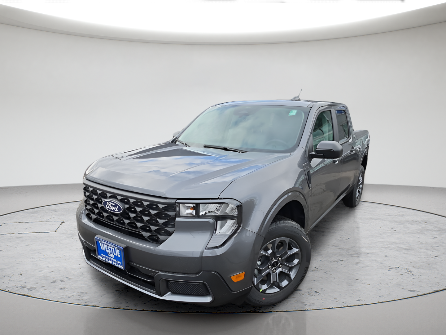 New 2026 Carbonized Gray Metallic Ford XLT image 1