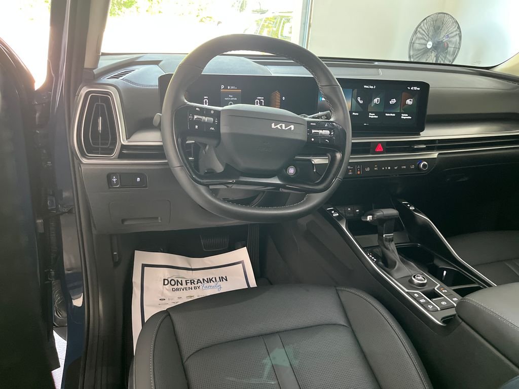 Used 2026 Black Kia S image 15