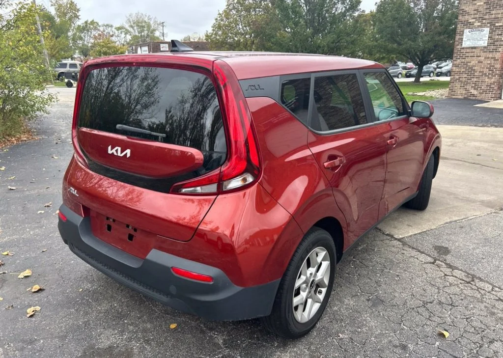 Used 2022 Orange Kia LX image 5