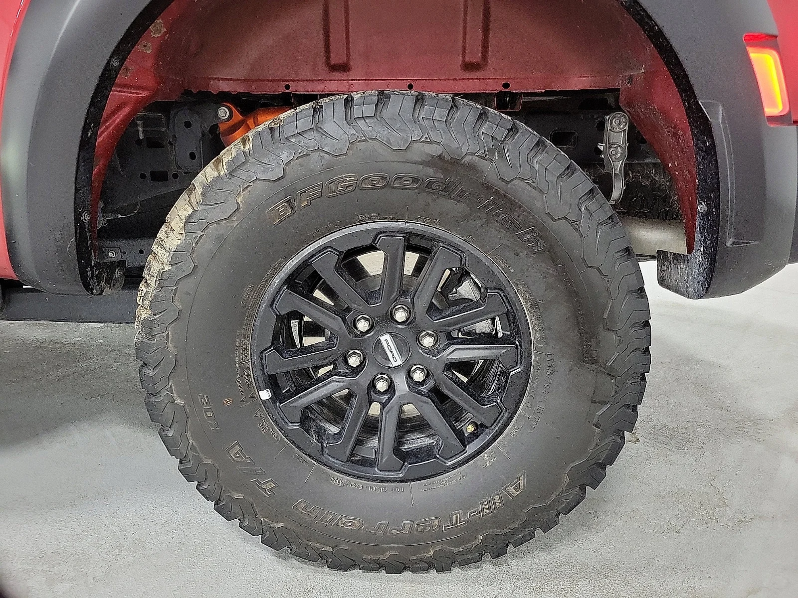 Used 2025 Red Ford Raptor image 8