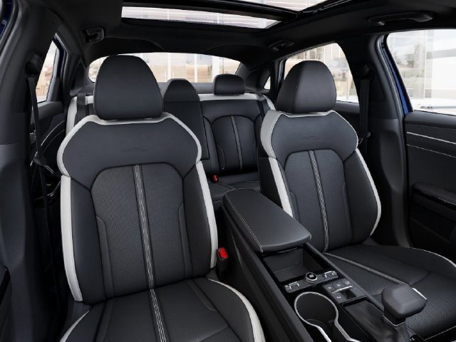 New 2026 Yacht Blue Kia GT-Line FWD image 15