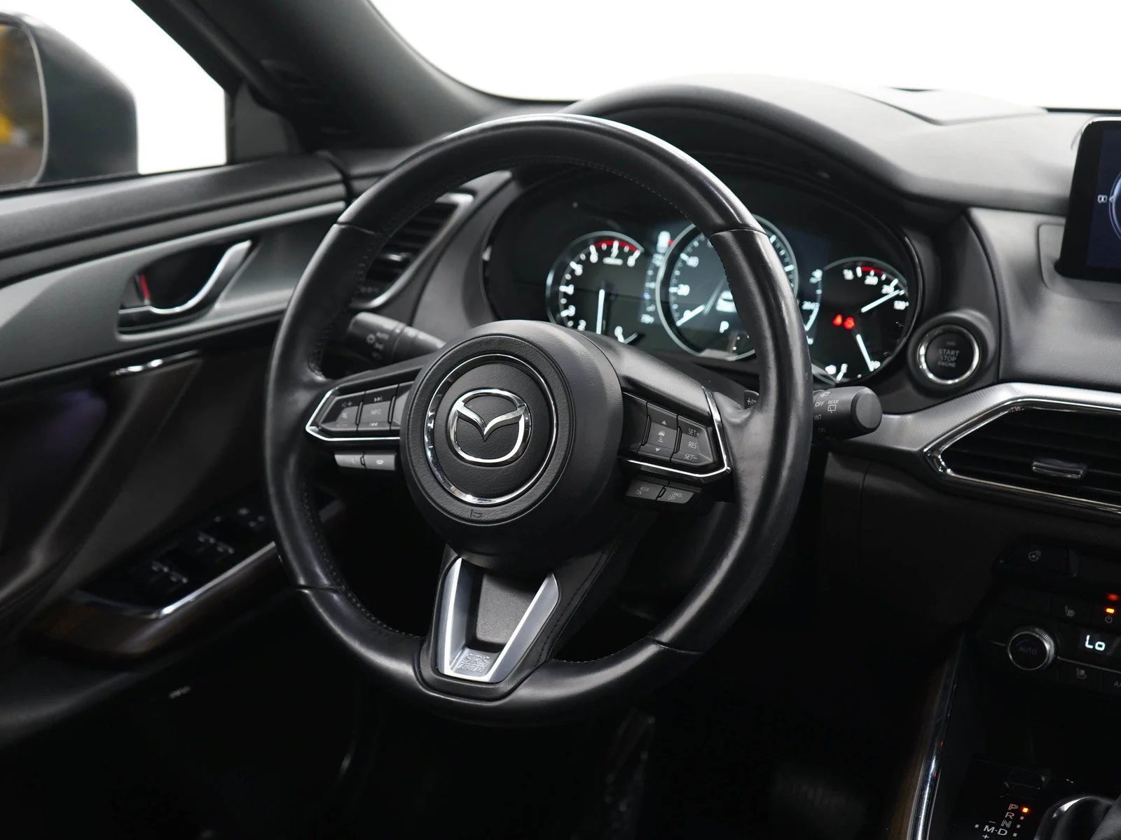 Used 2022 Jet Black Mica Mazda Signature image 14