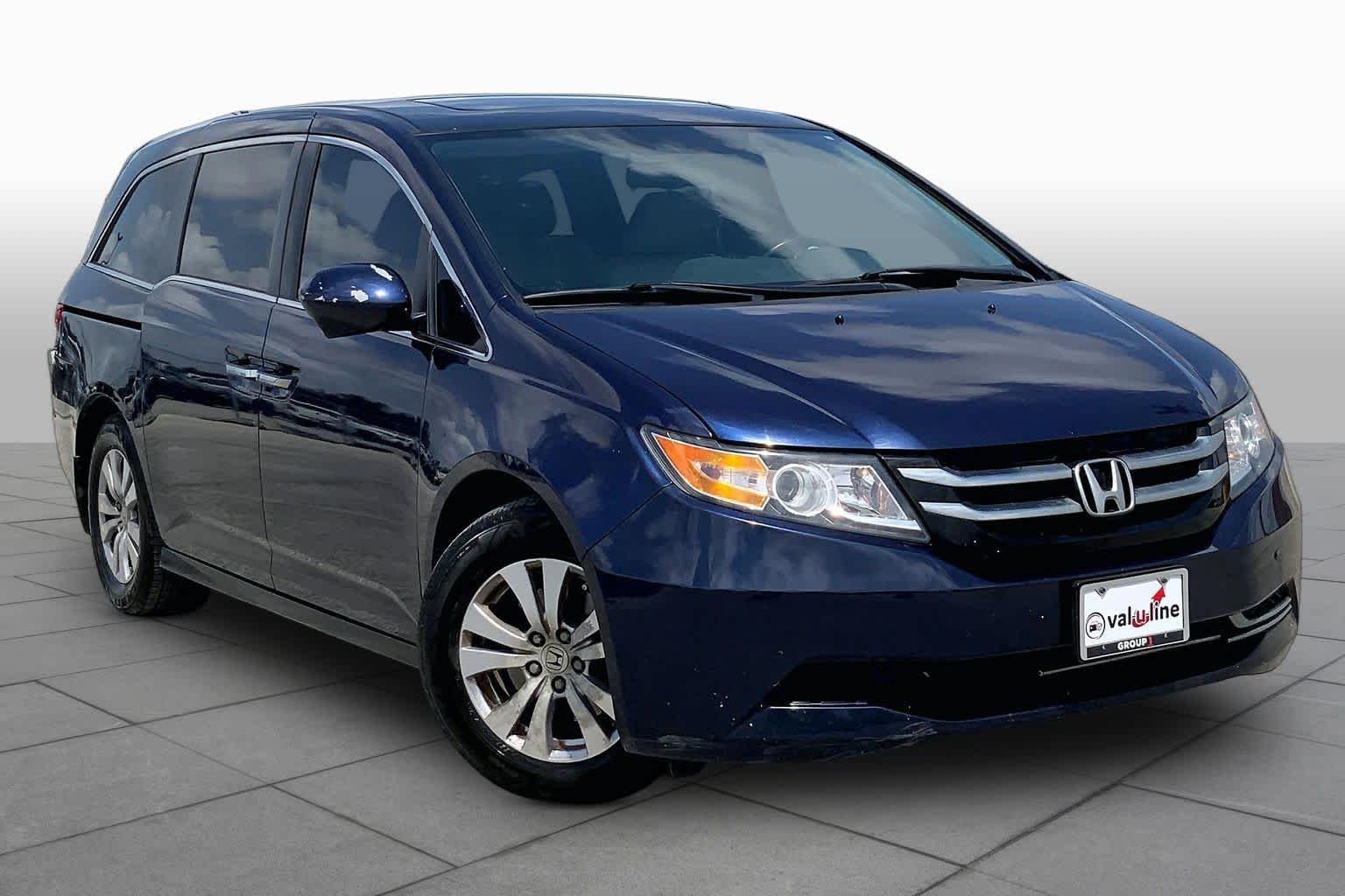 Used 2015 Obsidian Blue Pearl Honda EX-L image 3