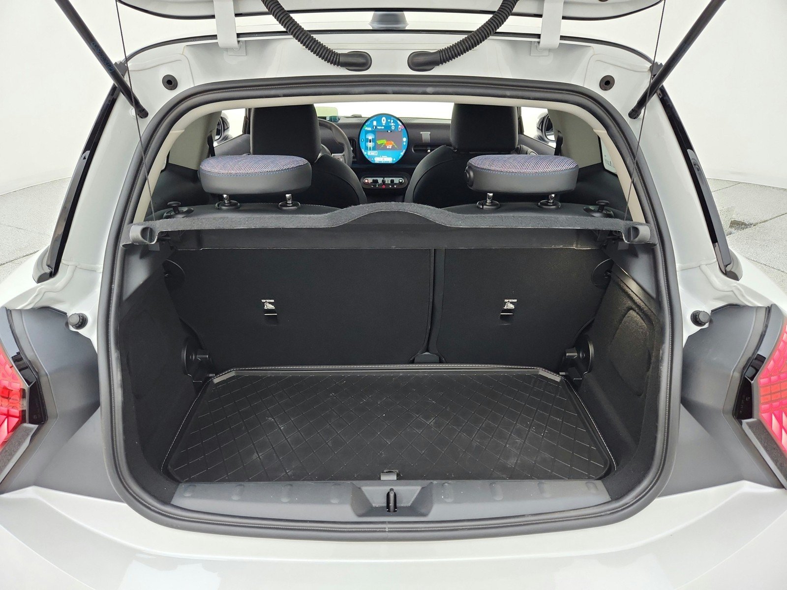 Used 2025 Nanuq White Metallic MINI Cooper S image 28
