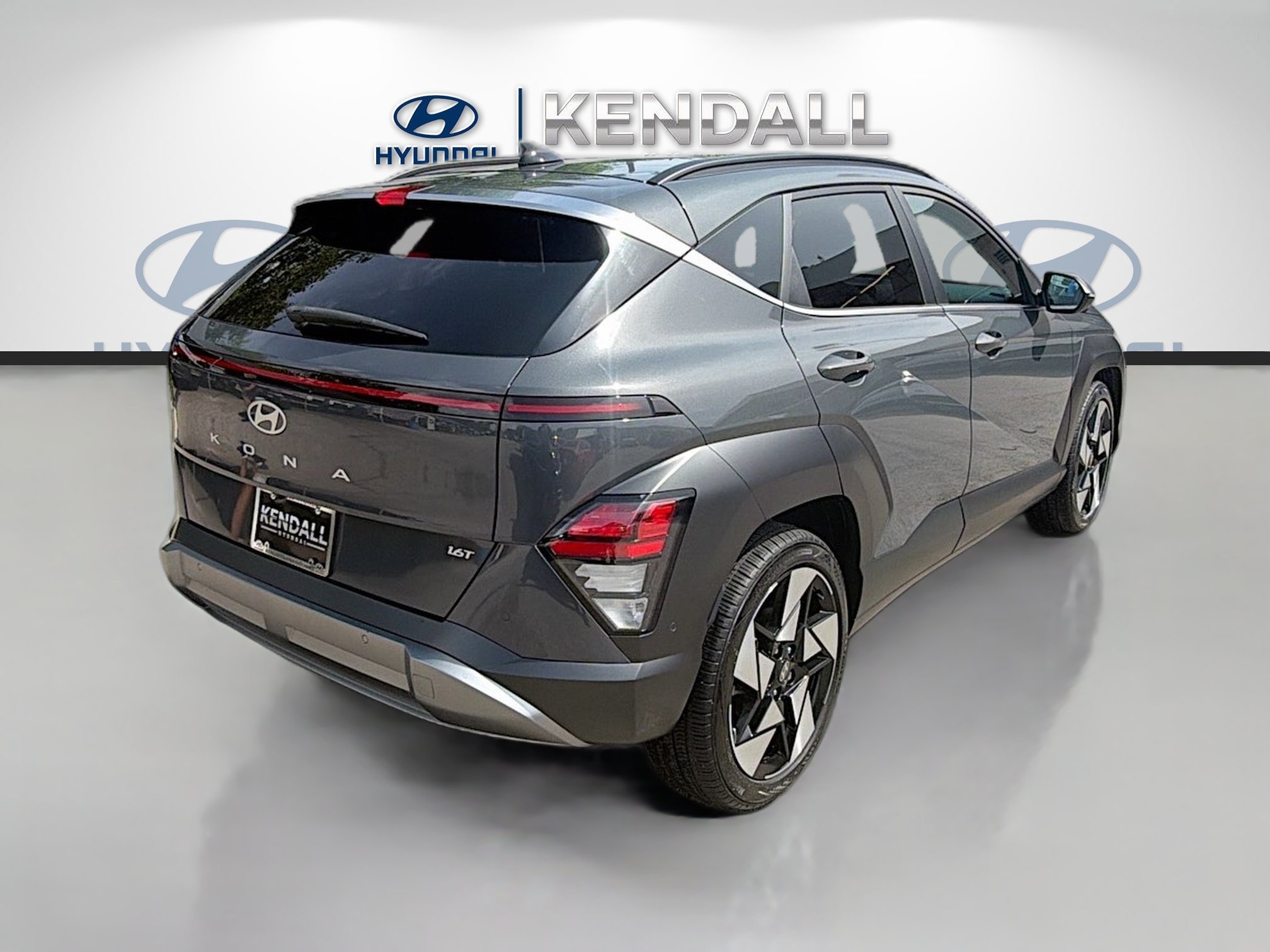 Used 2024 Ecotronic Gray Pearl Hyundai Limited image 6