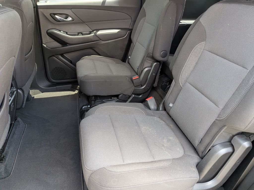 Used 2023 White Chevrolet LT image 25