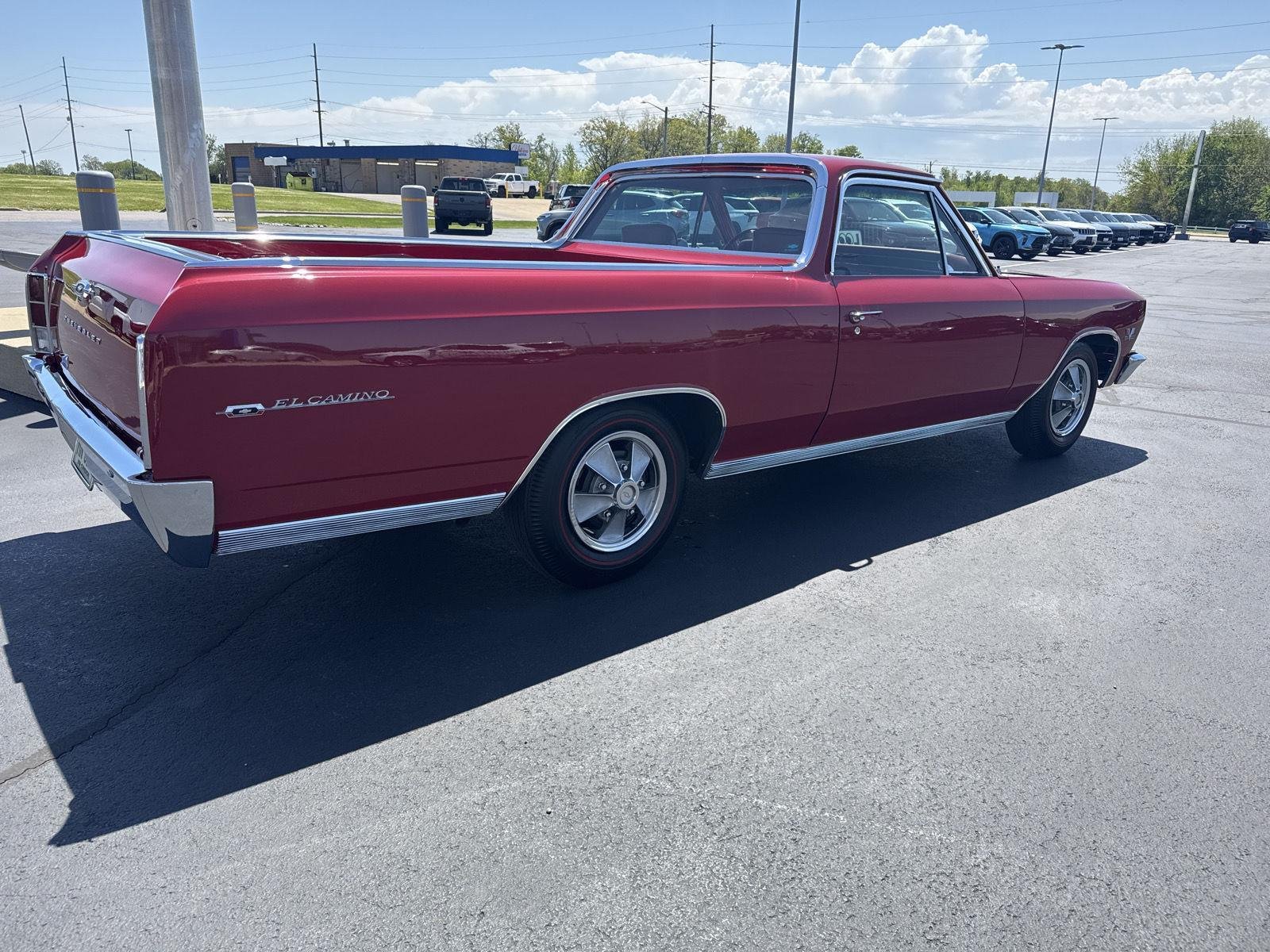 Used 1966  Chevrolet  image 3