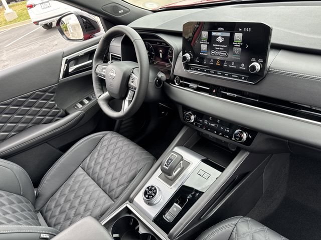 New 2026 Black Nissan Platinum image 25