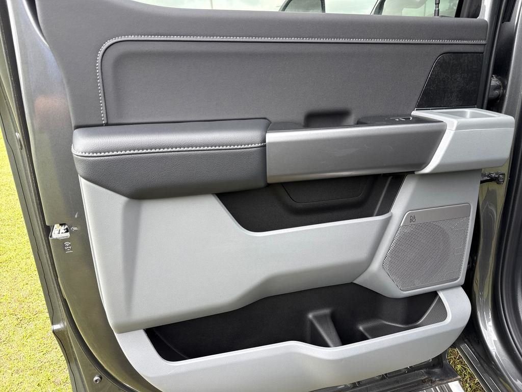 2026 Ford F-250 Super Duty XLT - Photo 41