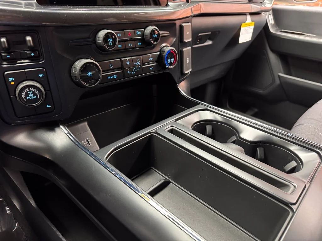 New 2026 Oxford White Ford STX® image 20