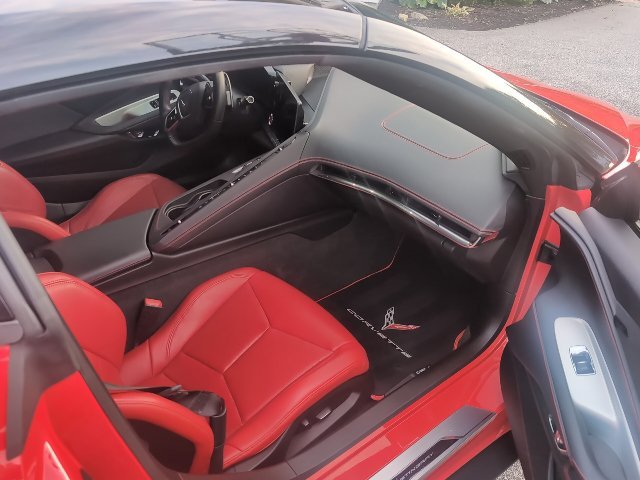 Used 2020 Red Chevrolet Stingray image 7