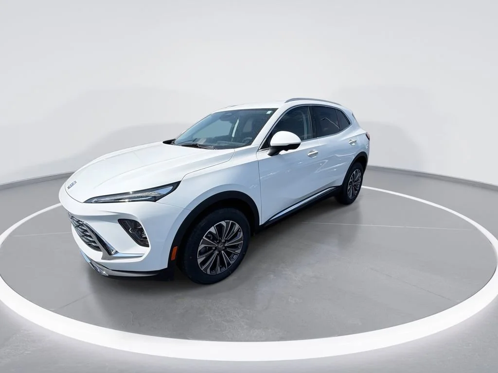 New 2026 Summit White Buick Preferred image 3