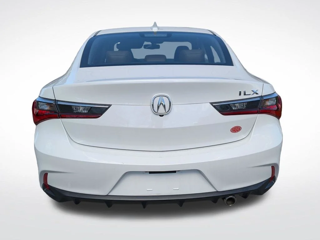 Used 2021  Acura Premium Package image 4