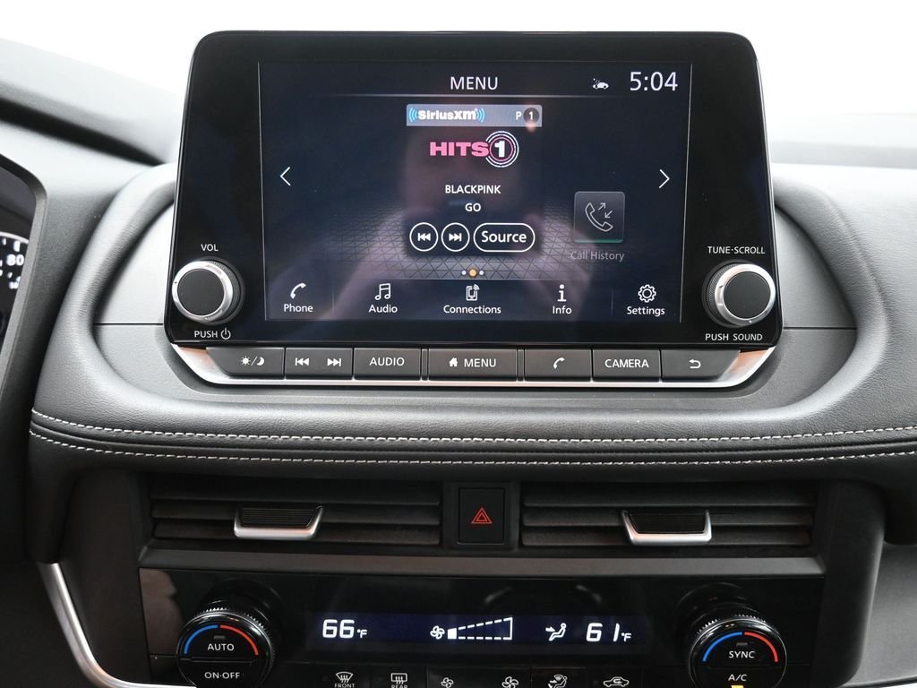 Used 2025 Gray Nissan SV image 9
