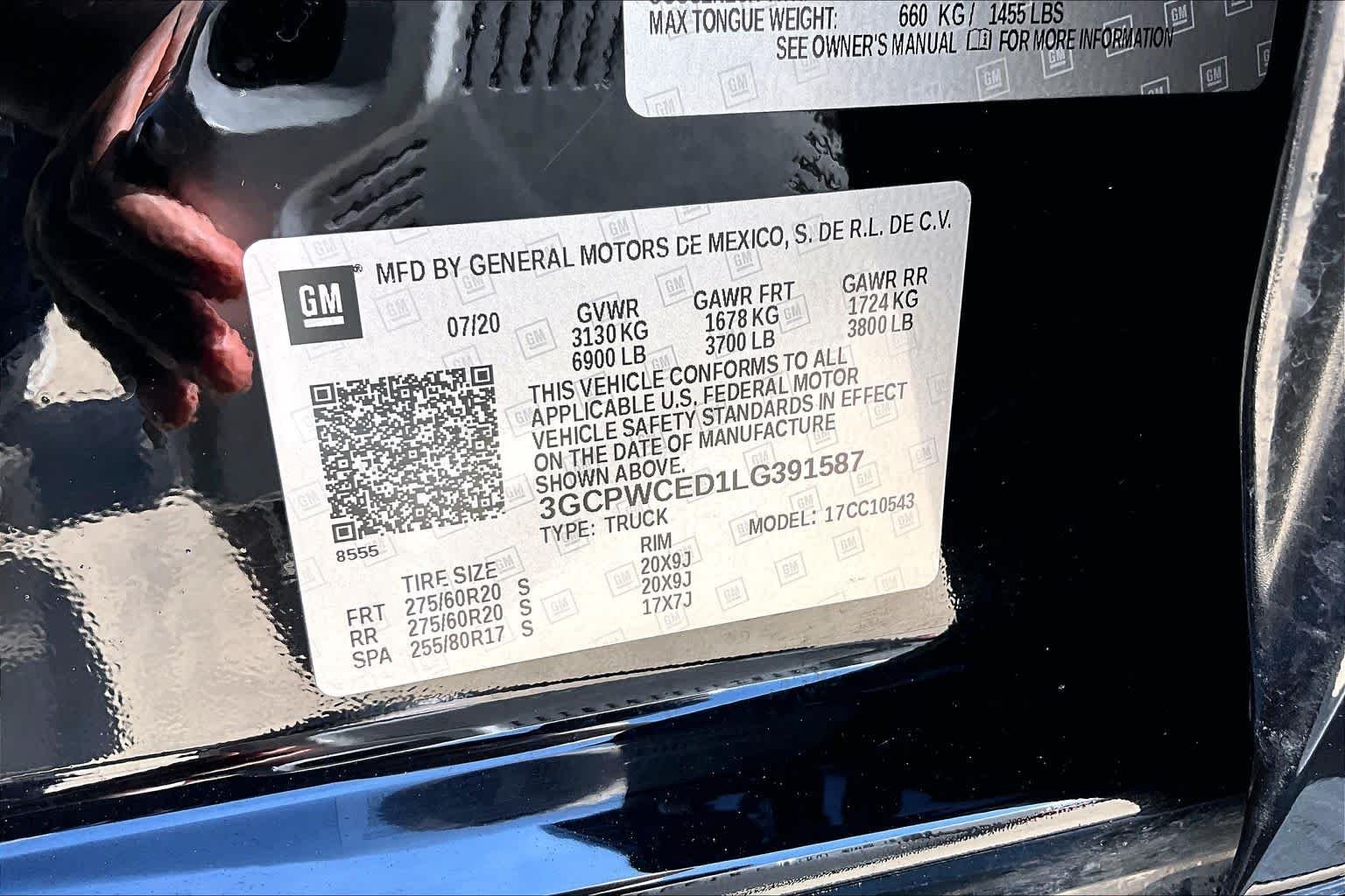 Used 2020 Black Chevrolet LT image 37