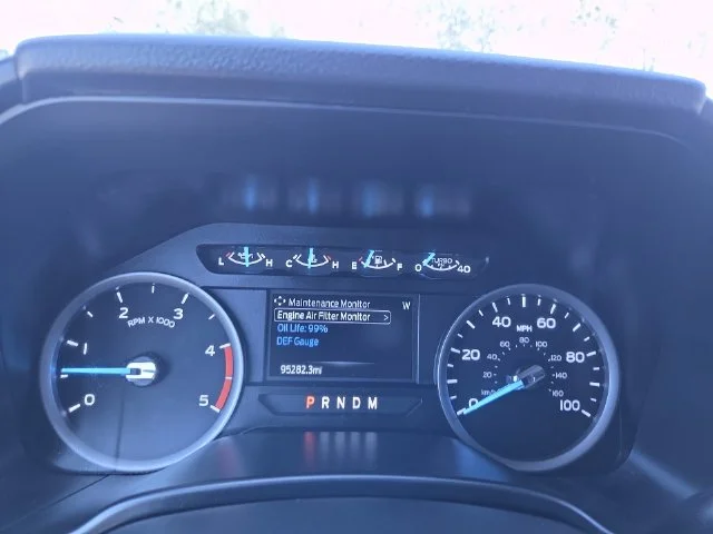 Used 2020 White Ford XL image 21