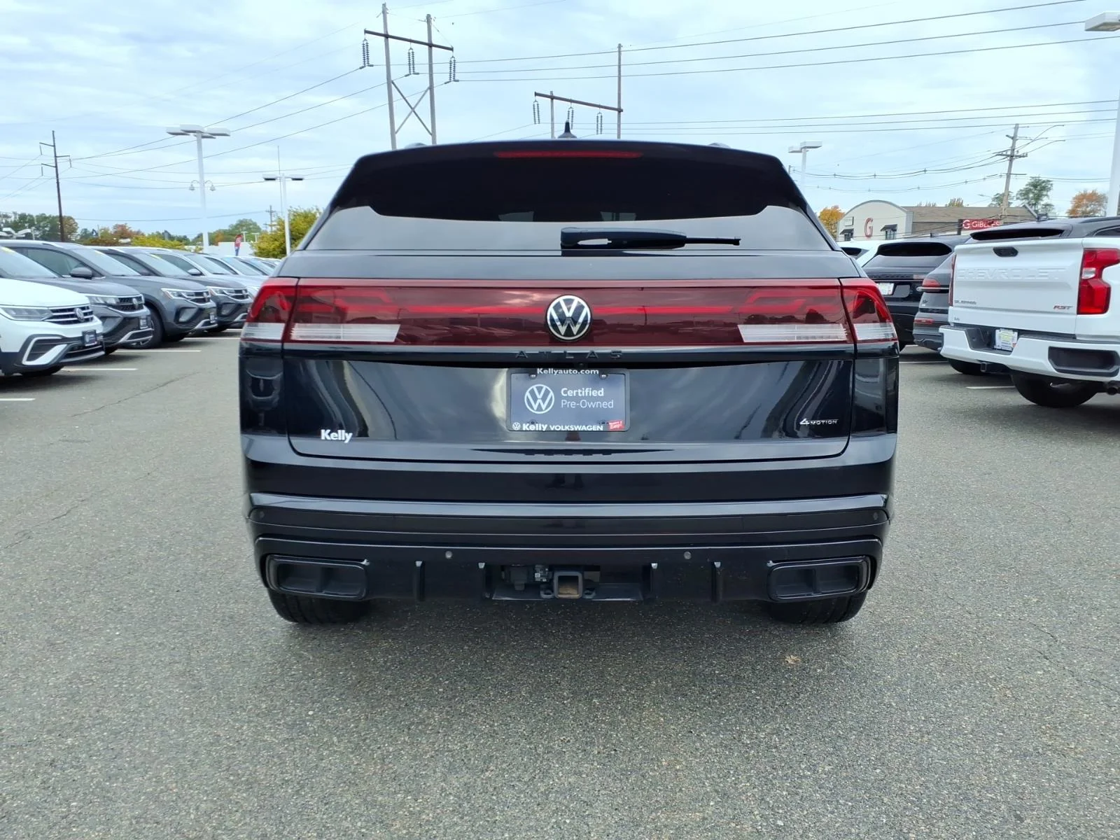 Certified Used 2024 Deep Black Pearl Volkswagen 2.0T SEL Premium R-Line image 6
