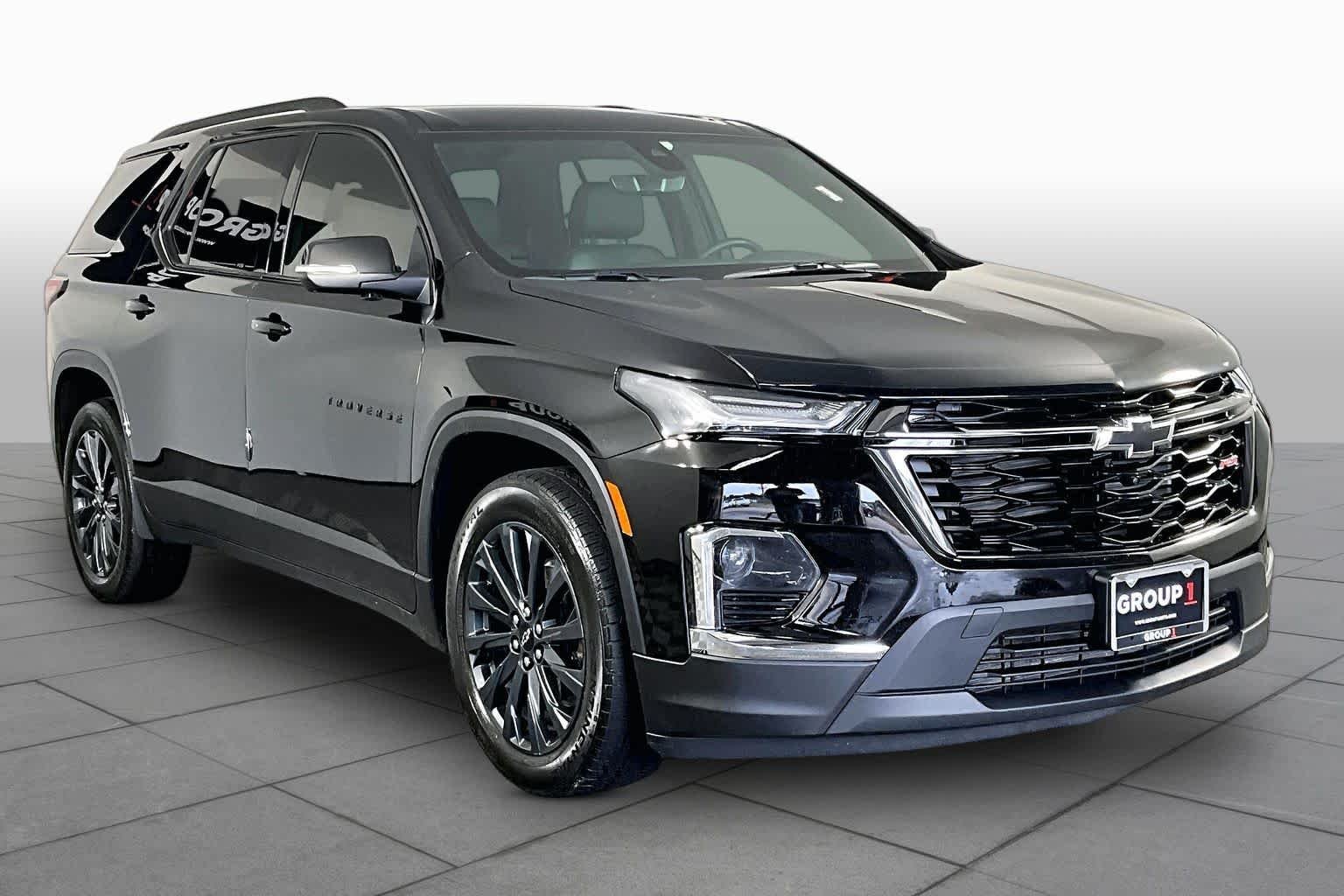 Used 2023 MOSAIC BLACK METALLIC Chevrolet RS image 3