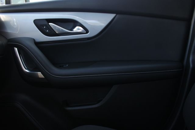 Used 2023 Gray Chevrolet LT image 18