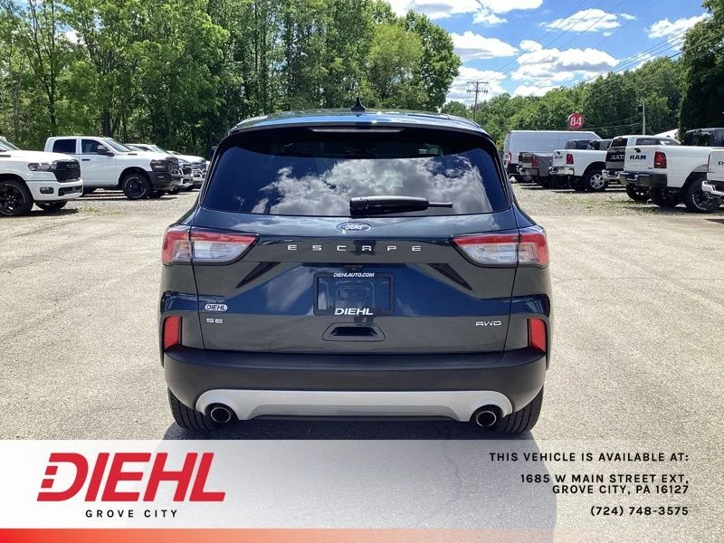 Used 2022 Blue Ford SE image 6