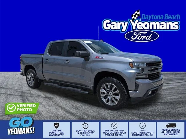 Used 2022 Gray Chevrolet RST image 1
